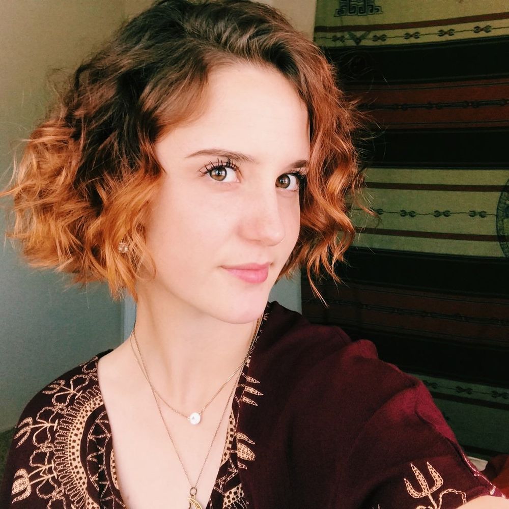 Meet your Posher, Abigail